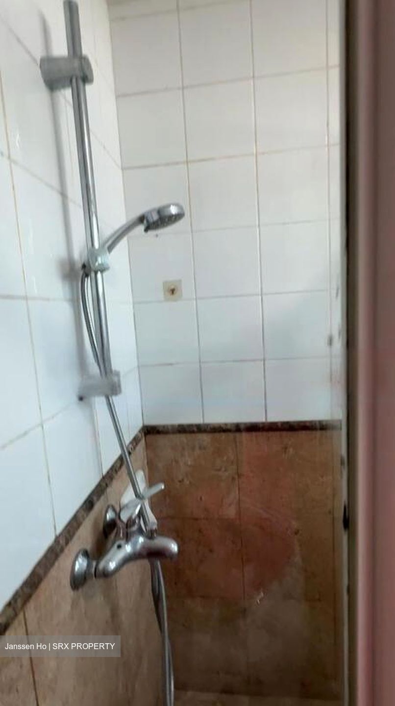 Central Grove (D14), Condominium #459494271